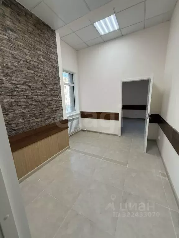 Офис в Сахалинская область, Южно-Сахалинск Комсомольская ул., 245В (40 ... - Фото 1