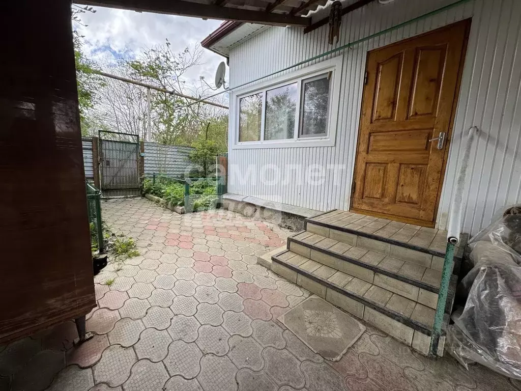Дом в Краснодарский край, Апшеронский район, пос. Новые Поляны ... - Фото 1