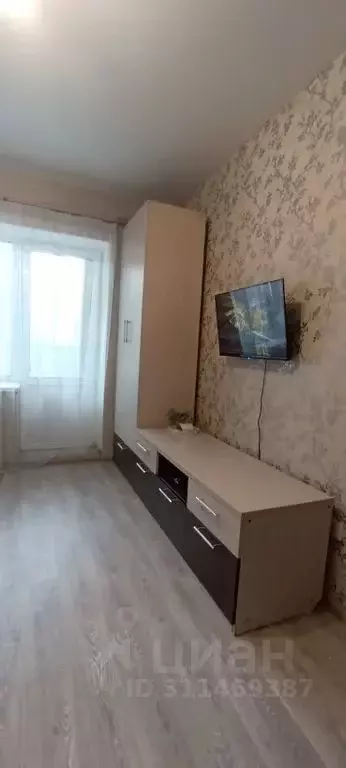 Студия Свердловская область, Заречный ул. Лазурная, 11 (23.0 м) - Фото 1