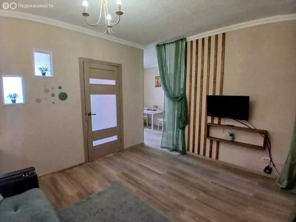 1-комнатная квартира: Ростов-на-Дону, Извилистая улица, 13/1 (45 м) - Фото 0