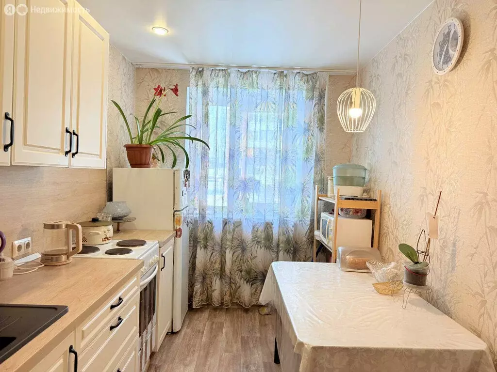 3-комнатная квартира: Иркутск, 3-я улица Лётчиков, 11 (69 м) - Фото 1