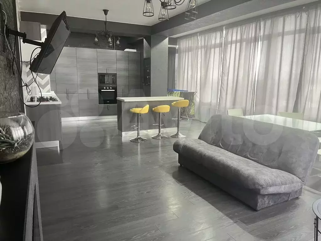 3-к. квартира, 100 м, 7/10 эт. - Фото 0