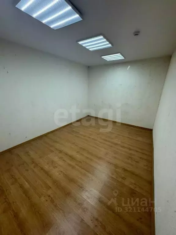 Помещение свободного назначения в Крым, Белогорский район, ... - Фото 0