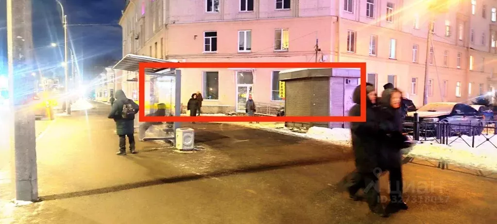 Торговая площадь в Санкт-Петербург ул. Коммуны, 58 (401 м) - Фото 1