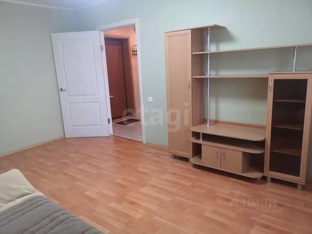 1-к кв. Удмуртия, Ижевск Первомайская ул., 32 (28.1 м) - Фото 1