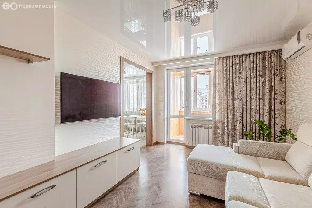 2-комнатная квартира: Казань, проспект Ямашева, 35Б (60 м) - Фото 1