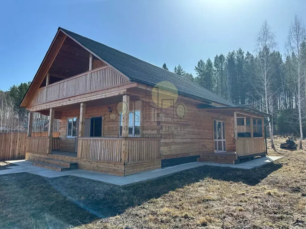 Дом в Иркутская область, Иркутский муниципальный округ, д. Карлук, ... - Фото 1