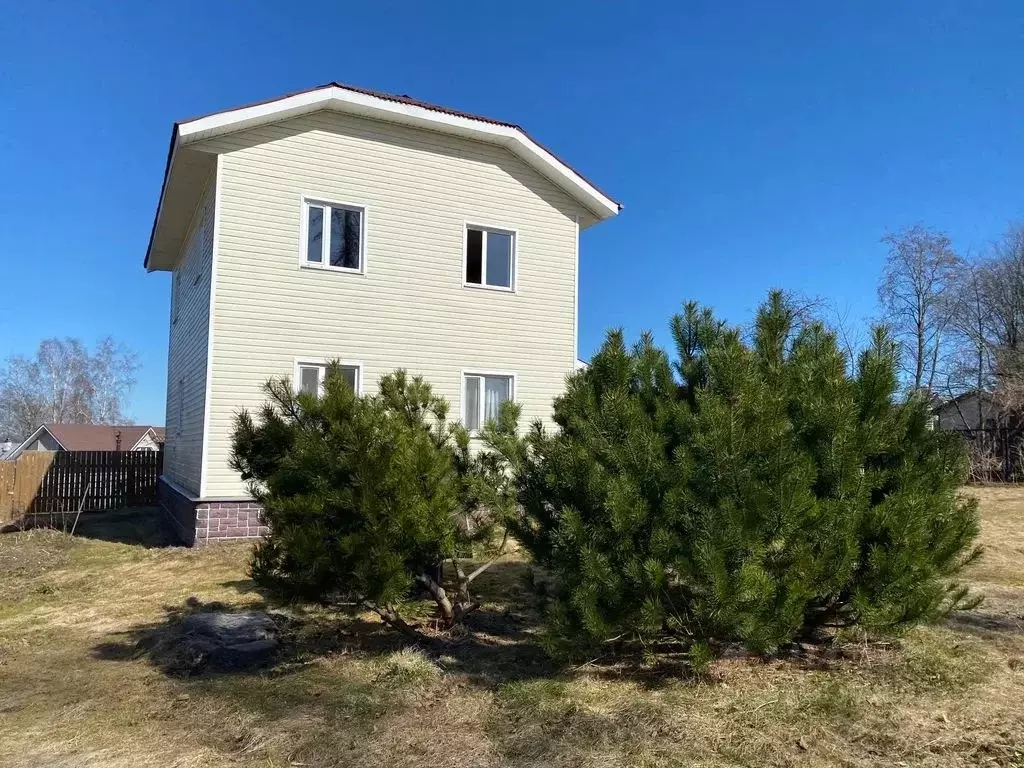 Дом в Ленинградская область, Выборгский район, Рощино пгт ул. Верхнее ... - Фото 0