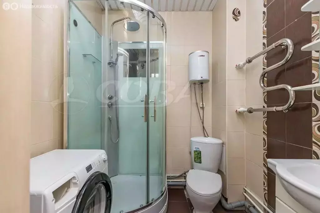 1-комнатная квартира: Тюмень, улица Муравленко, 13 (35 м) - Фото 0