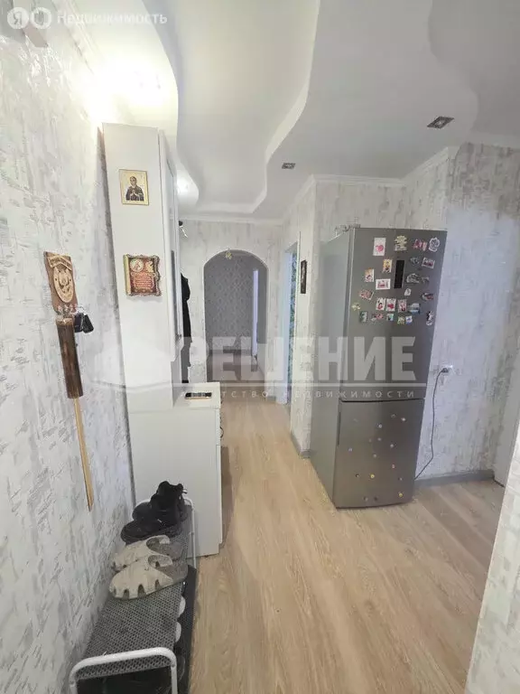 3-комнатная квартира: Стерлитамак, улица Артёма, 15 (69.2 м) - Фото 0