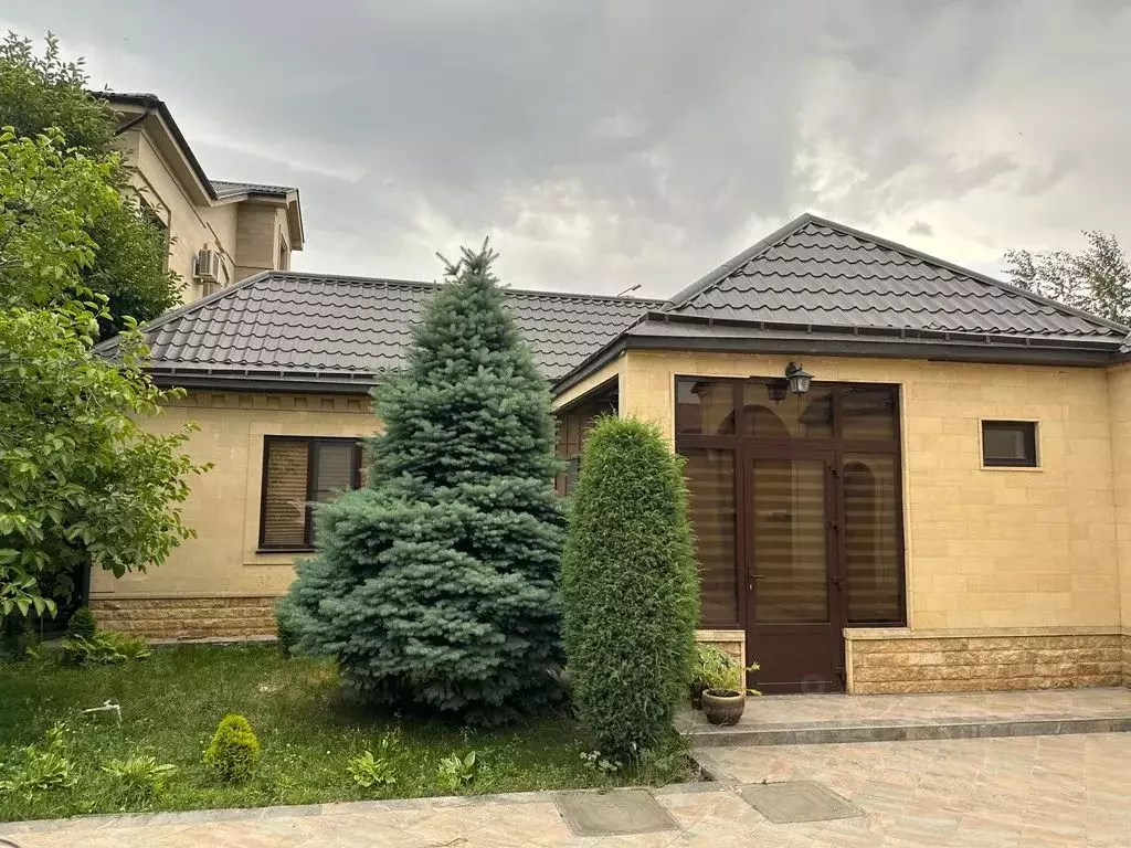 Дом в Дагестан, Махачкала Дагтекстиль мкр, ул. Танусинская, 17 (55 м) - Фото 0