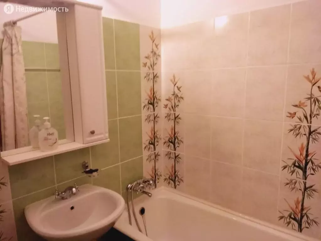 Квартира-студия: Коммунар, Клубный переулок, 1к1 (30 м) - Фото 0