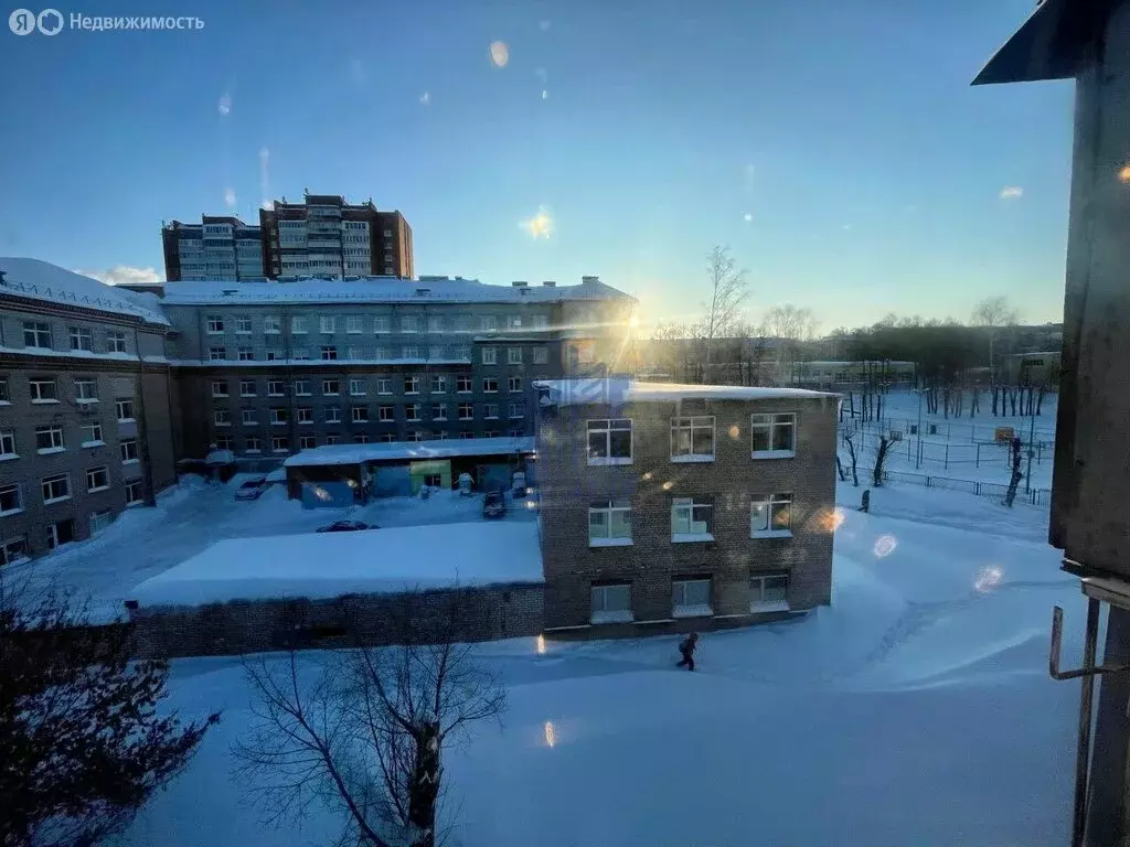 1-комнатная квартира: Чебоксары, улица Патриса Лумумбы, 8к1 (32.6 м) - Фото 2