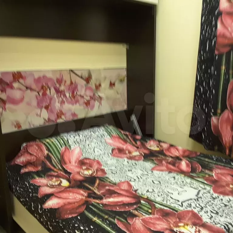 Комната 17 м в 4-к., 2/9 эт. - Фото 1