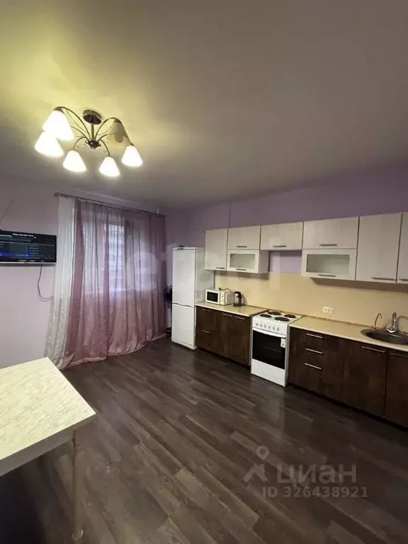 1-к кв. Тюменская область, Тюмень ул. Николая Зелинского, 3 (49.0 м) - Фото 1