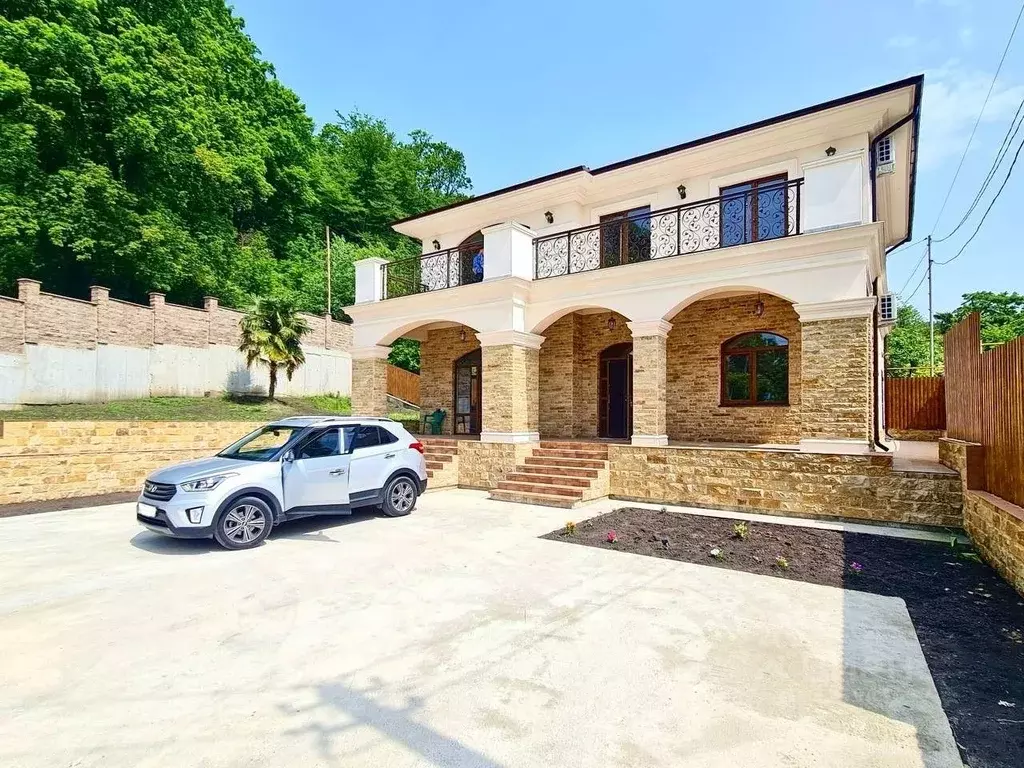 Дом в Краснодарский край, Сочи Красная Поляна пгт, ул. Защитников ... - Фото 2