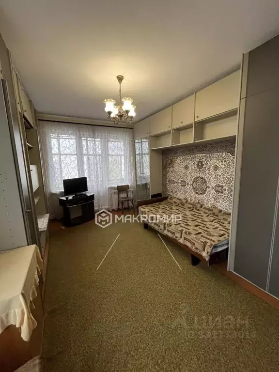 1-к кв. Татарстан, Казань ул. Шамиля Усманова, 31 (33.6 м) - Фото 1