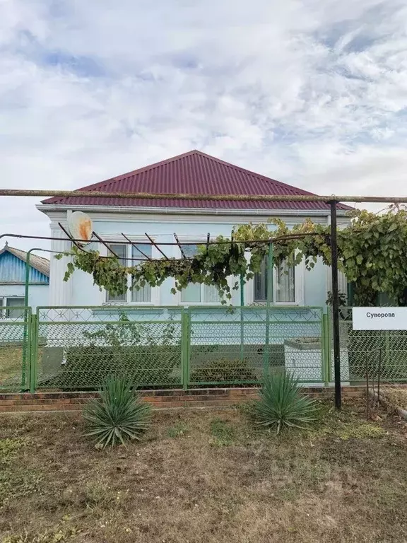 Дом в Краснодарский край, Темрюкский район, пос. Сенной ул. Суворова, ... - Фото 1