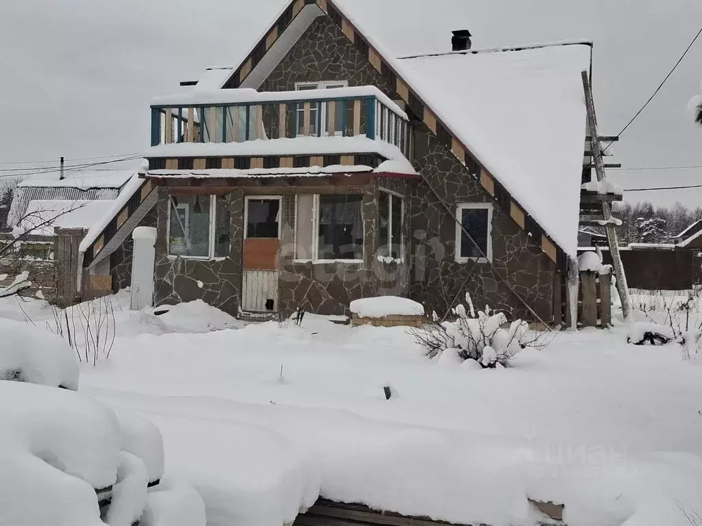 Дом в Ленинградская область, Киришский район, Глажевское с/пос, д. Бор ... - Фото 1