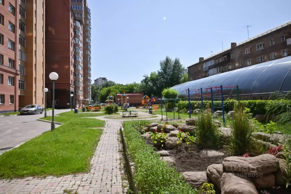 3-к кв. Красноярский край, Красноярск ул. Толстого, 21 (92.5 м) - Фото 2