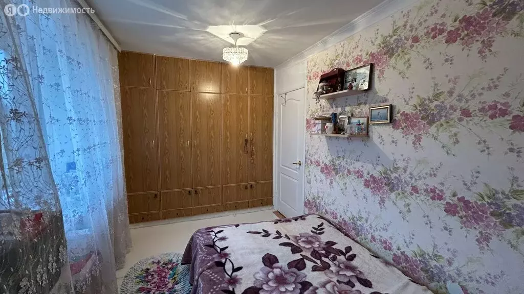 3-комнатная квартира: Туймазы, улица Комарова, 29 (49.4 м) - Фото 1