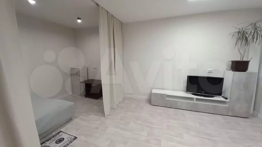 1-к. квартира, 41 м, 3/10 эт. - Фото 1