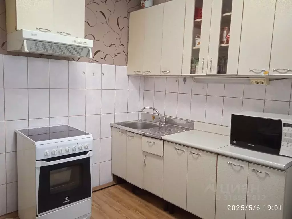3-к кв. Кемеровская область, Новокузнецк Вокзальная ул., 25 (65.0 м) - Фото 1