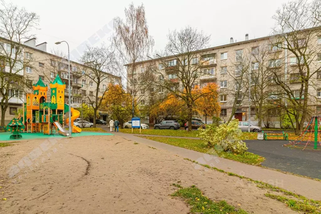 3-к кв. Санкт-Петербург, Санкт-Петербург, Ломоносов Кронштадтская ул., ... - Фото 1