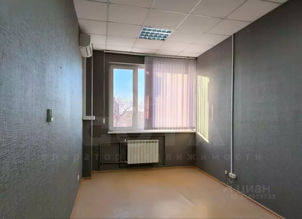 Офис в Омская область, Омск ул. Декабристов, 45 (18 м) - Фото 2