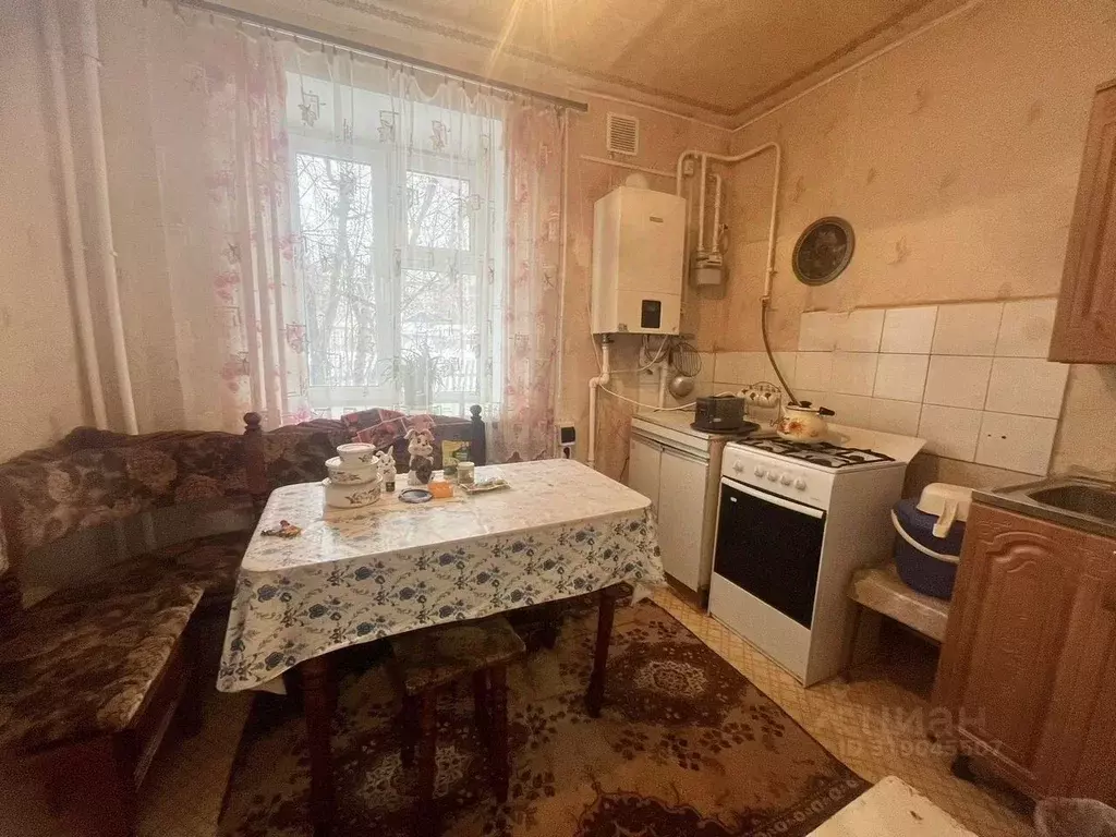 3-к кв. Башкортостан, Стерлибашевский сельсовет, с. Стерлибашево ул. ... - Фото 0