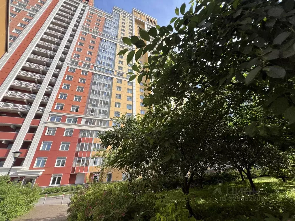 3-к кв. Санкт-Петербург ул. Кустодиева, 7к1 (96.9 м) - Фото 1