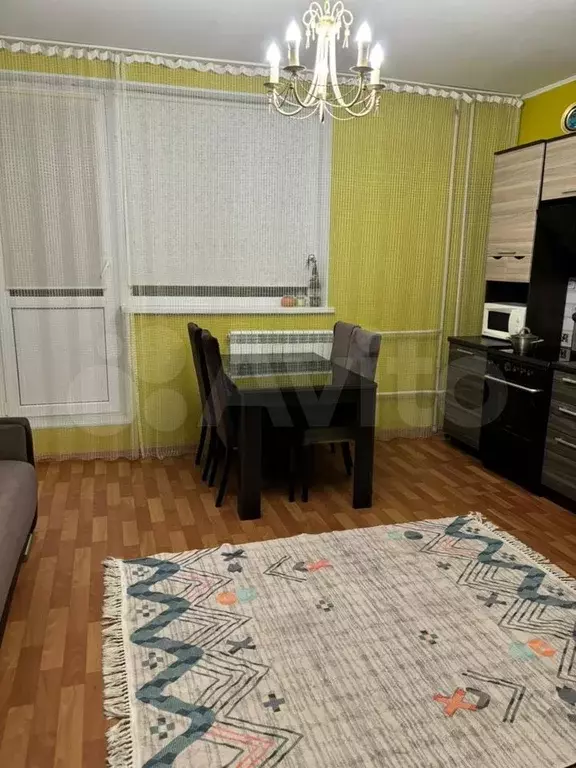 2-к. квартира, 71 м, 6/9 эт. - Фото 1