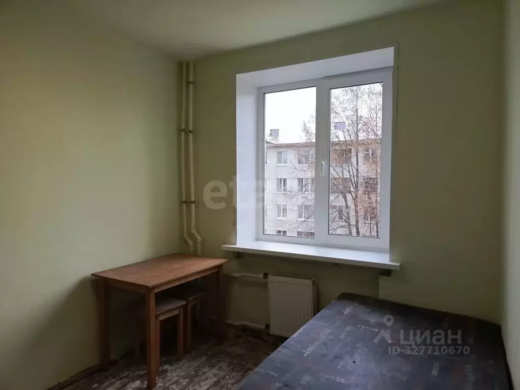 Комната Ленинградская область, Кириши Пионерская ул., 4 (9.8 м) - Фото 2