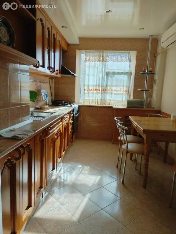 3-комнатная квартира: Краснодар, улица Тюляева, 37/1 (77 м) - Фото 1