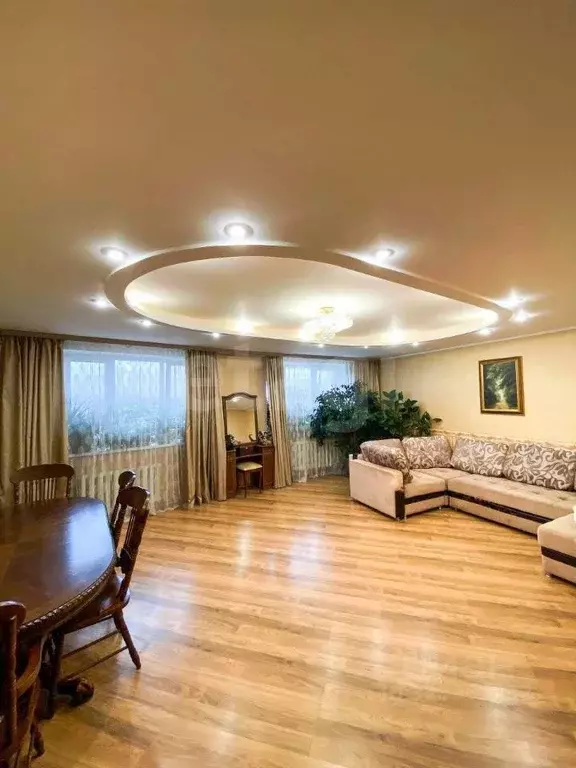 3-к кв. Калужская область, Калуга ул. Билибина, 11 (112.0 м) - Фото 2