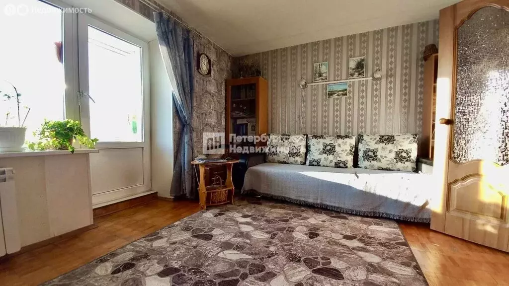 3-комнатная квартира: Сосновый Бор, проспект Героев, 55 (61.5 м) - Фото 2