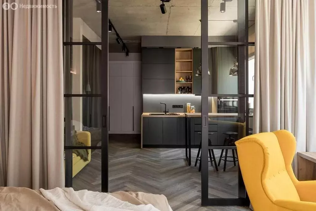 Квартира-студия: село Варваровка, улица Калинина, 150к20 (41 м) - Фото 1