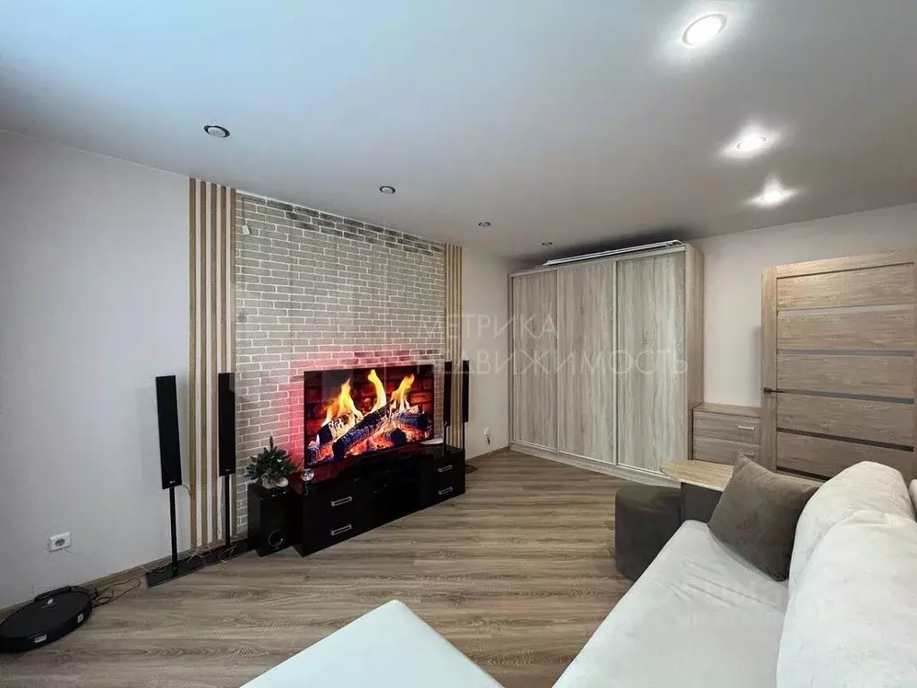 1-к кв. Тюменская область, Тюмень ул. Константина Посьета, 11 (39.6 м) - Фото 1