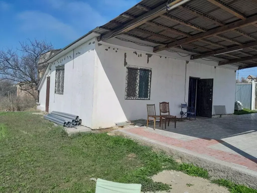 Дом в Крым, Керчь Изобильный СПК, ул. Вишневая (55 м) - Фото 2