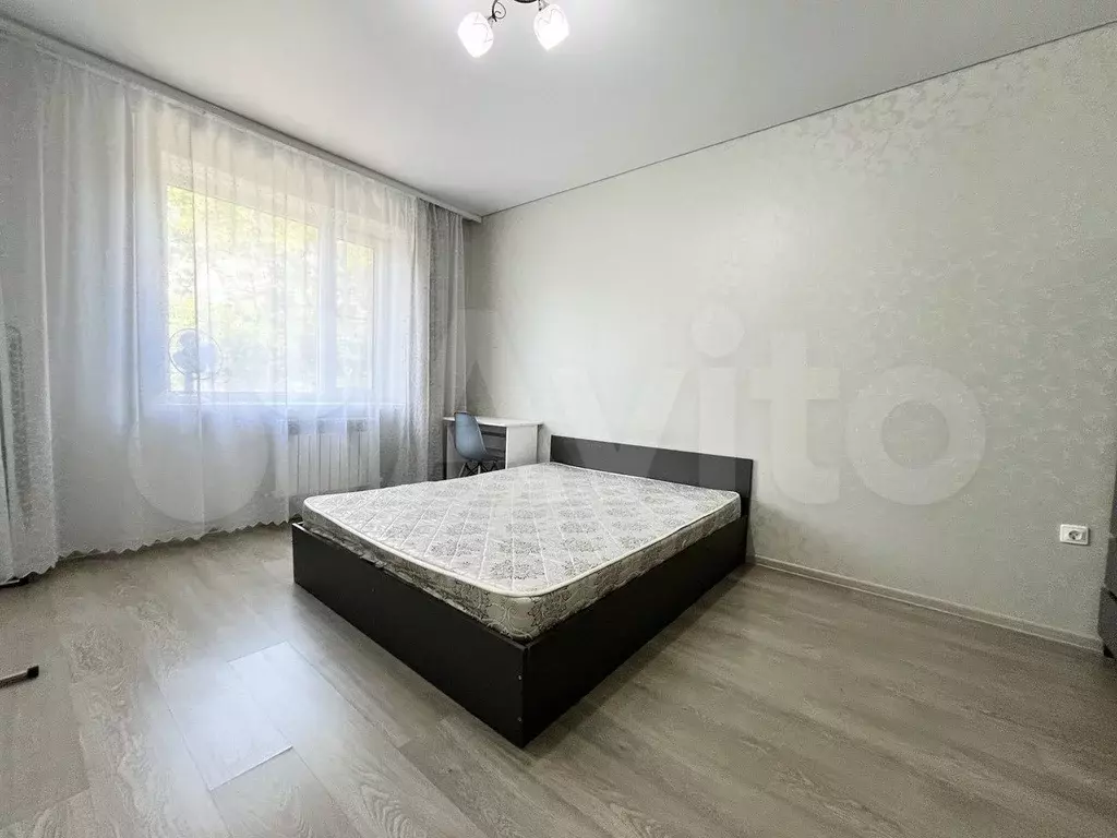 2-к. квартира, 55 м, 4/25 эт. - Фото 0