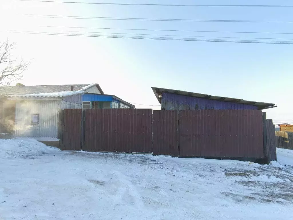 3-комнатная квартира: посёлок городского типа Новокручининский, ... - Фото 1