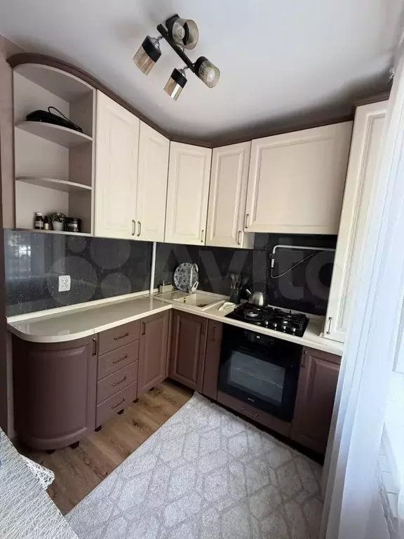 2-к. квартира, 47,6 м, 1/5 эт. - Фото 0