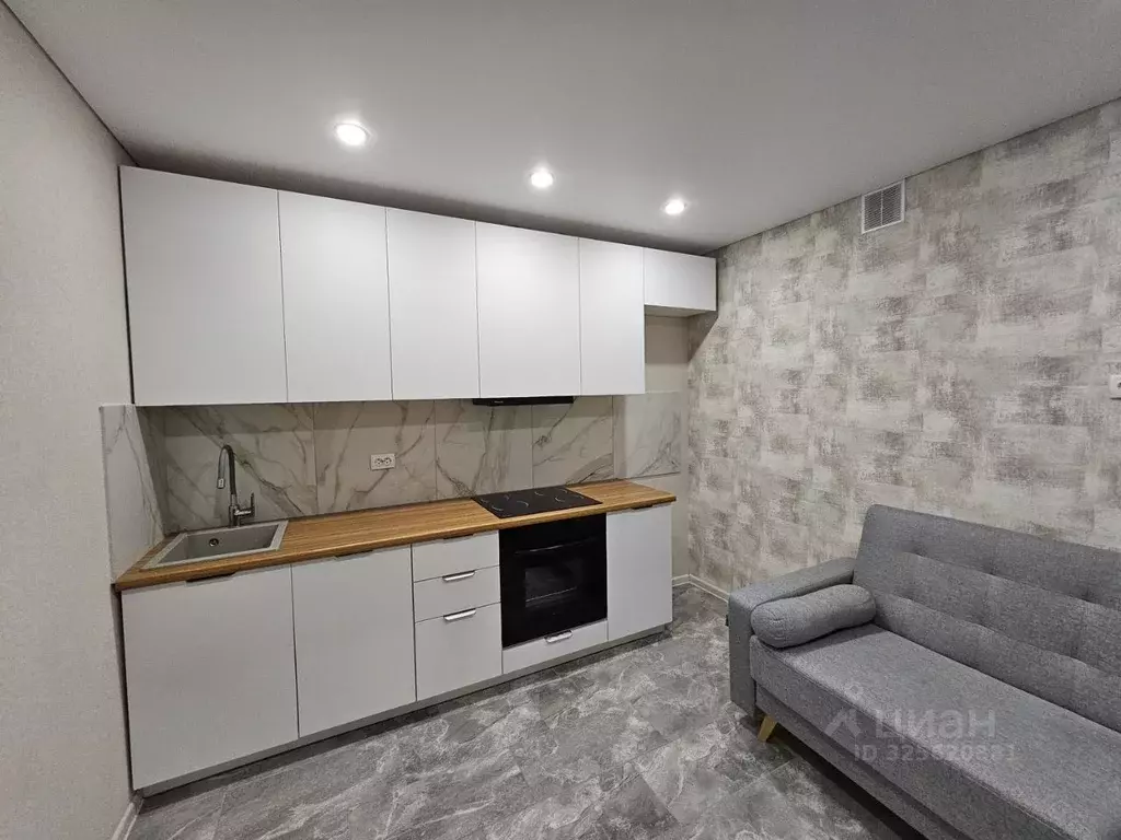 1-к кв. Саратовская область, Саратов ул. Имени Николая Чихарева, 10 ... - Фото 2