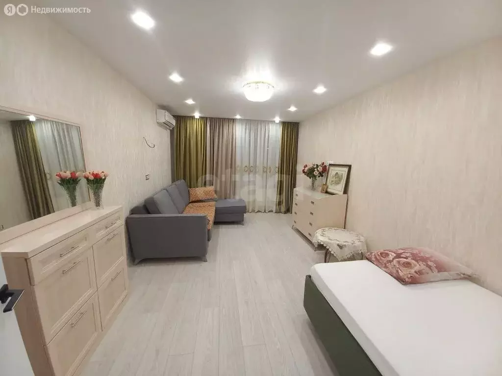 1-комнатная квартира: Тюмень, улица Червишевский Тракт, 58 (44 м) - Фото 1