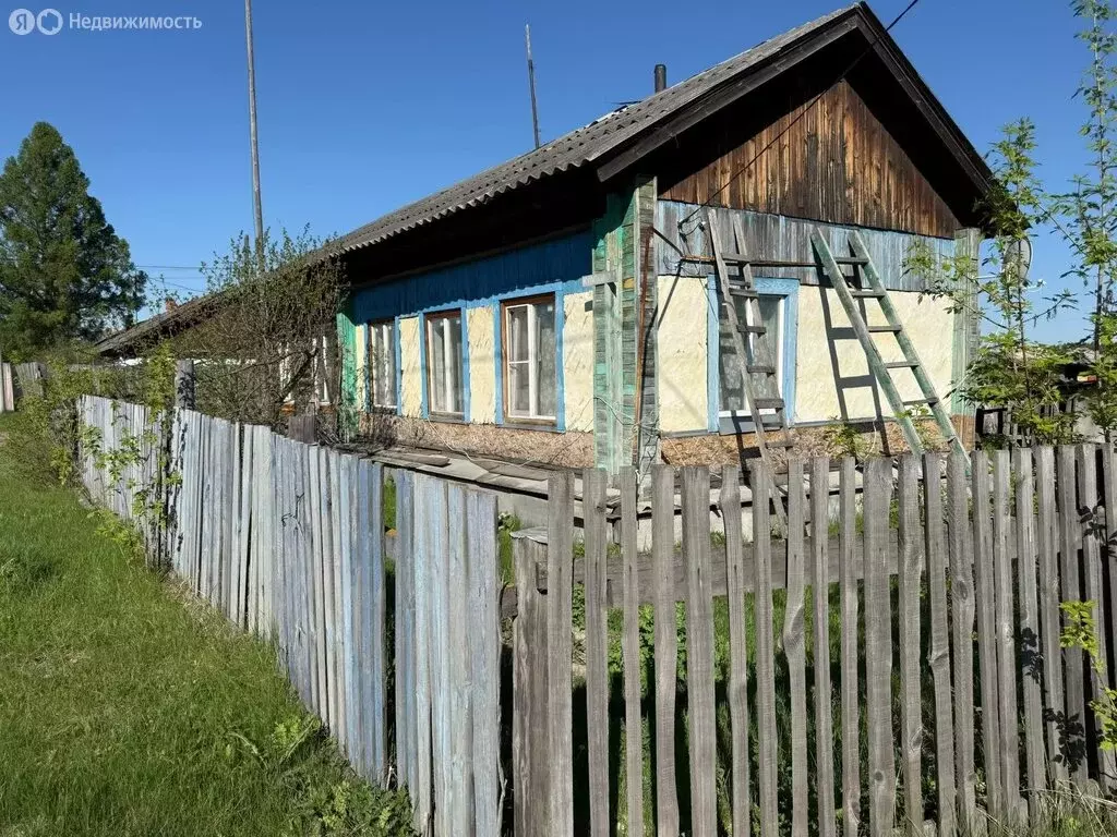 Дом в Курганская область, Каргапольский муниципальный округ, рабочий ... - Фото 2