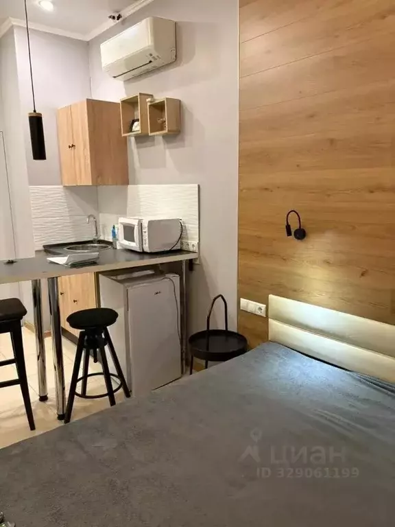 1-к кв. Москва Профсоюзная ул., 128А (20.0 м) - Фото 0