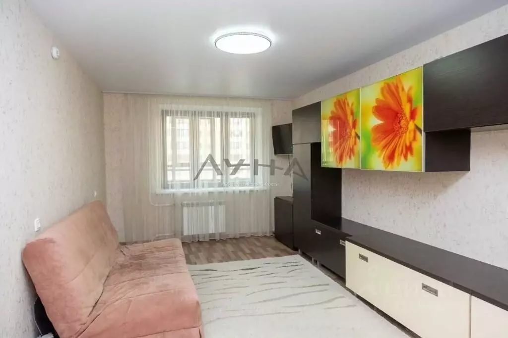 3-к кв. Татарстан, Набережные Челны ул. Виктора Полякова, 2В (82.3 м) - Фото 0