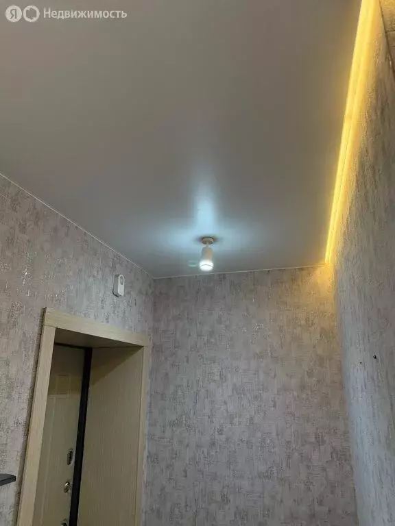 1-комнатная квартира: Полысаево, Прокопьевская улица, 19 (33 м) - Фото 1