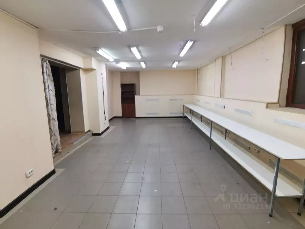 Помещение свободного назначения в Ивановская область, Иваново просп. ... - Фото 2