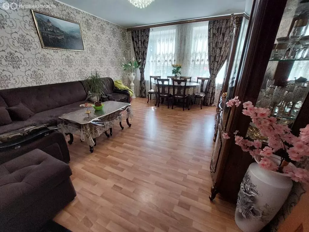 3-комнатная квартира: Новомосковск, Октябрьская улица, 18 (76.3 м) - Фото 2